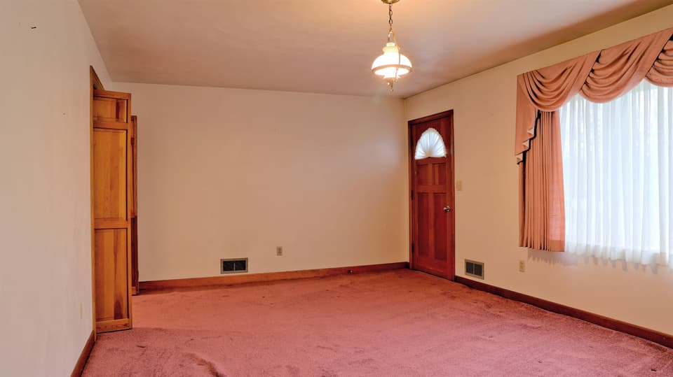155 Gum Drive, photo 8 of 34