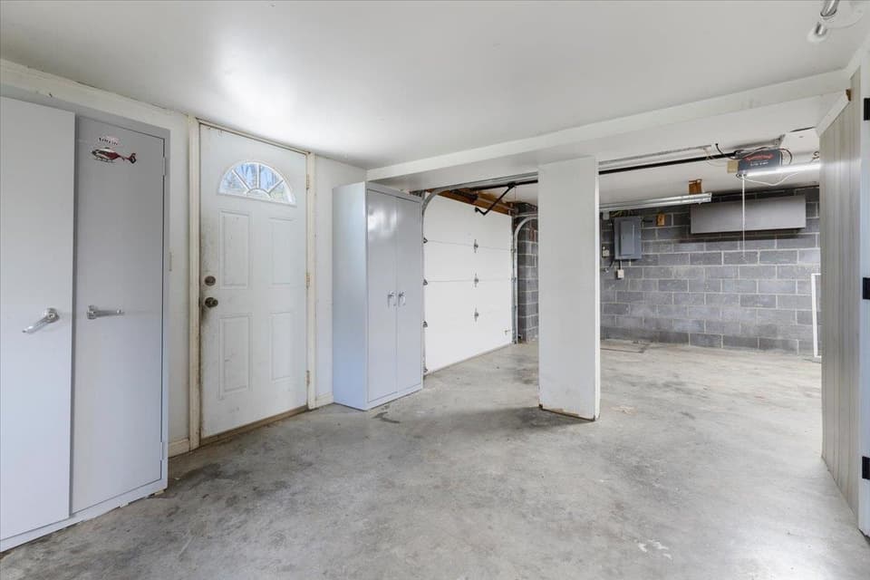 4660 Blue Heron Drive, photo 35 of 40