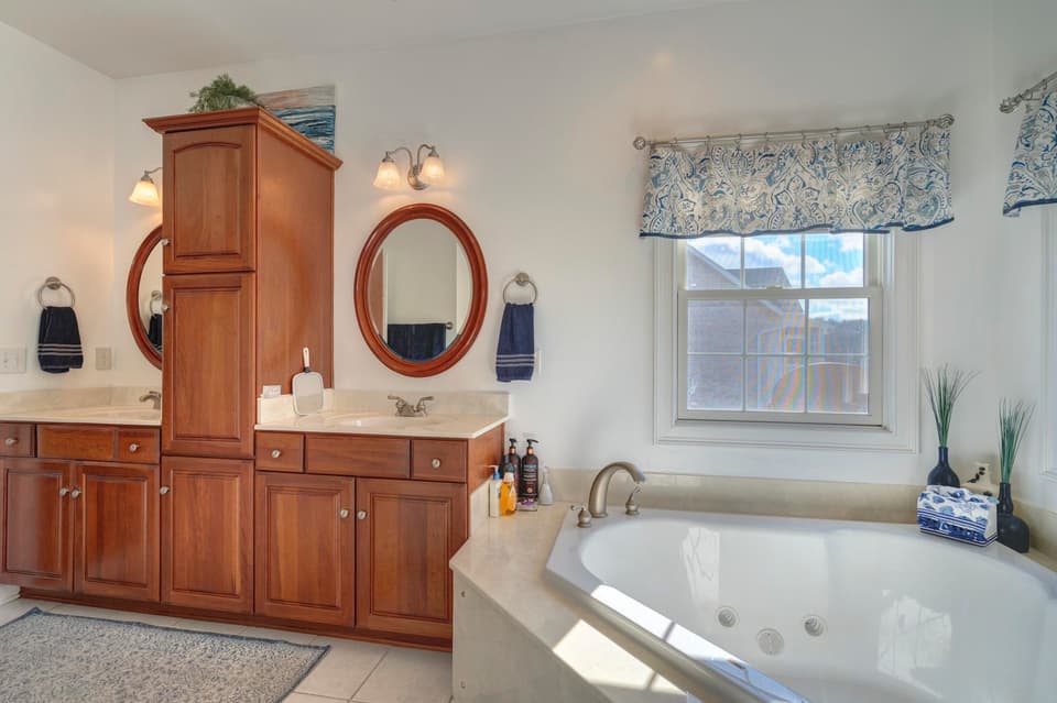 120 Cedar Bluff Drive, photo 37 of 40