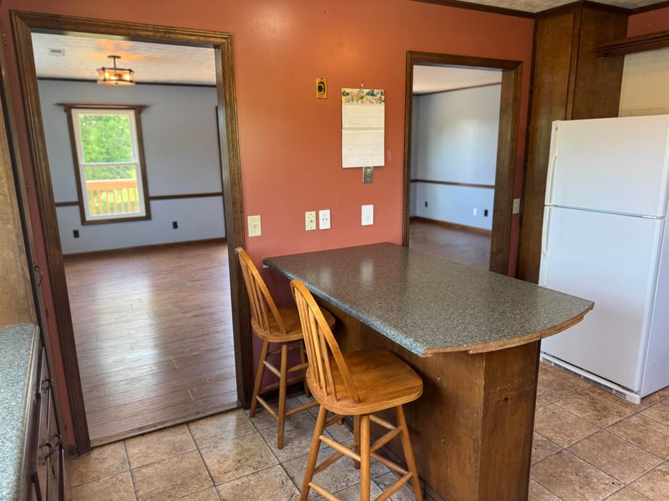 4424 Bluegrass Road, photo 26 of 40