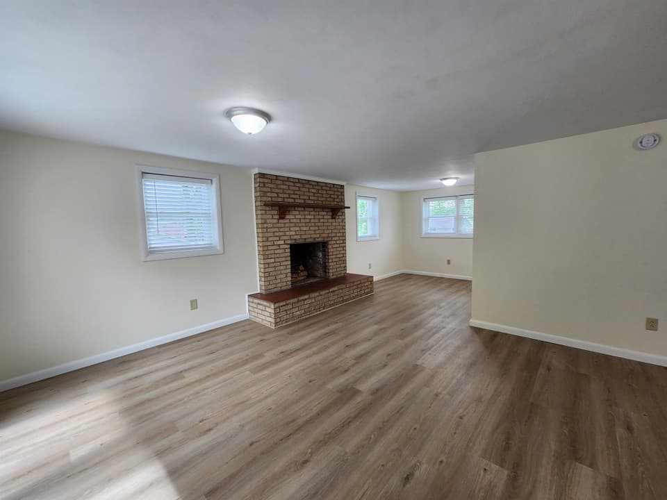 455 Chinquapin Trail SE, photo 32 of 40