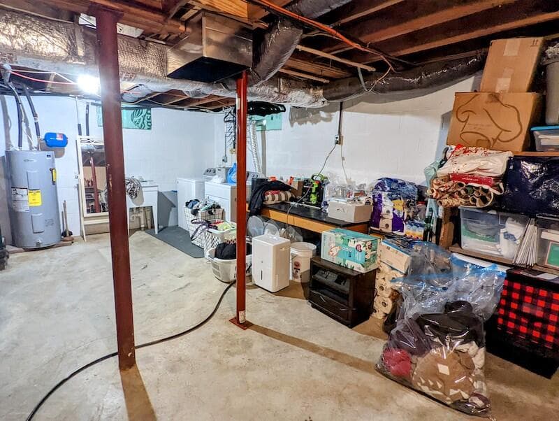 403 Lester Street, photo 19 of 38