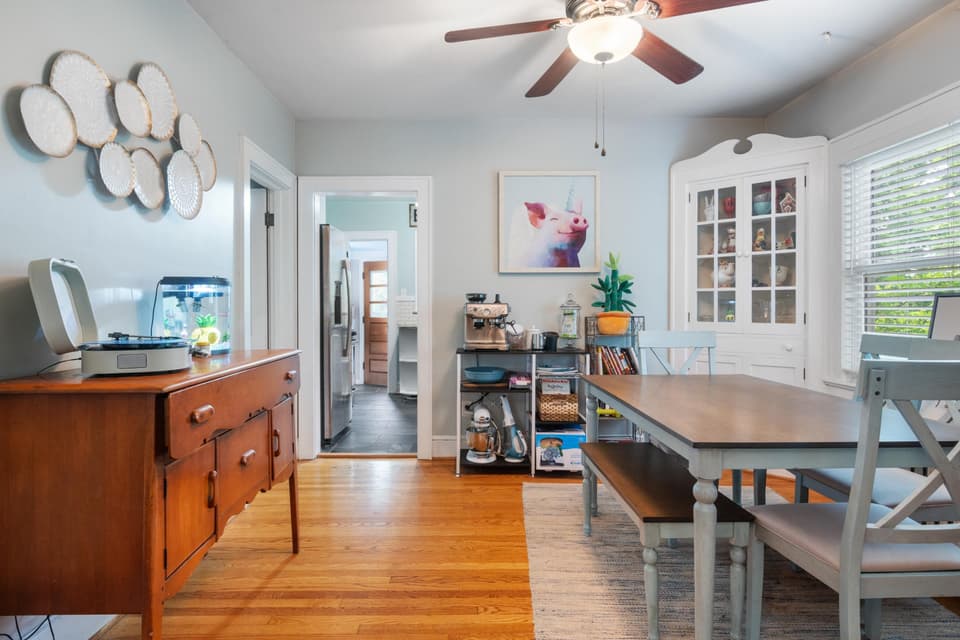 715 Church Street, photo 8 of 40