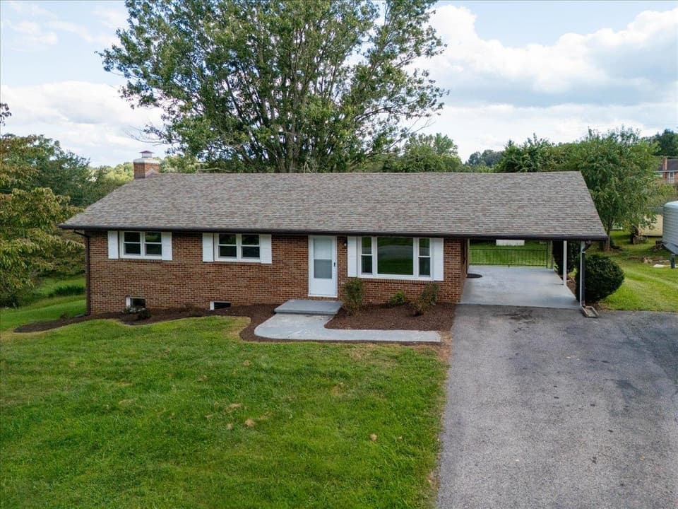 130 Greenway Drive, photo 30 of 30