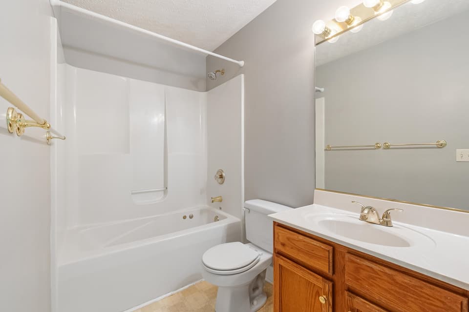 1695 Providence Boulevard, photo 24 of 31