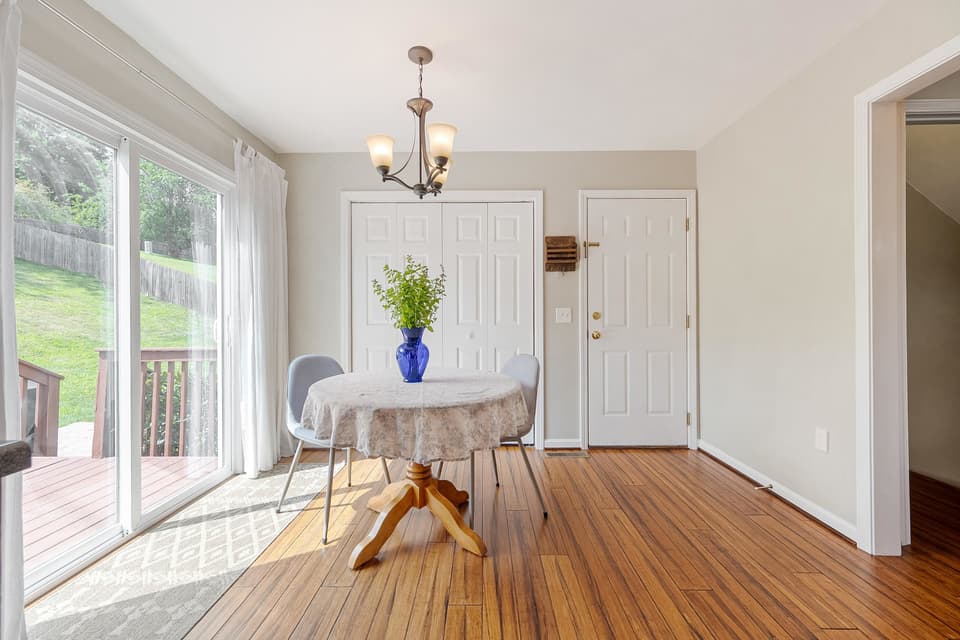 1400 Sleepy Hollow Road, photo 25 of 40