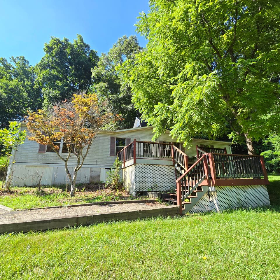 1099 Pollard Rd, photo 8 of 11