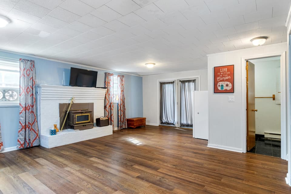 625 Betty Drive, photo 23 of 40