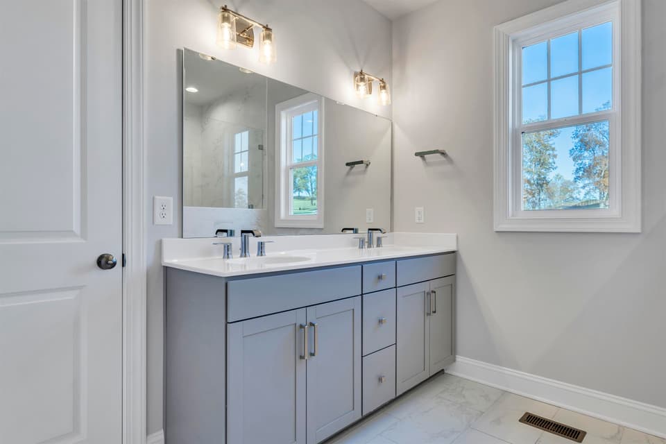 984 Round Meadow Drive, photo 10 of 39