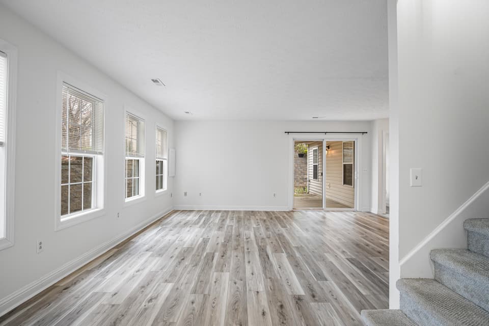330 Bronze Leaf Drive, photo 5 of 31