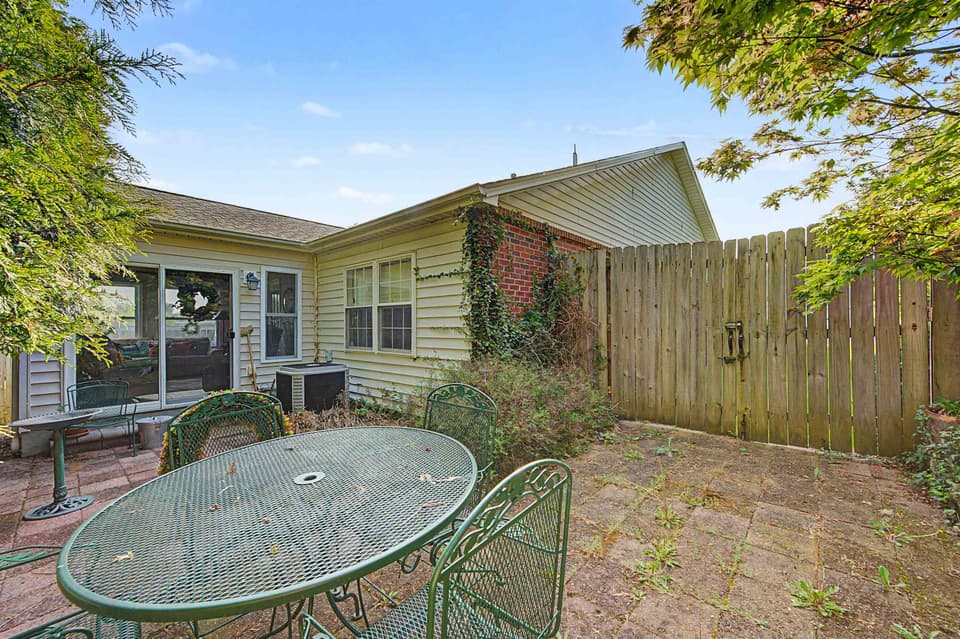155 Jennifer Street SE, photo 36 of 40
