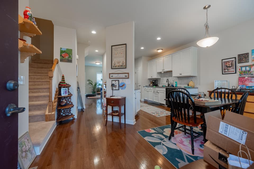 140 Phoenix Boulevard, photo 5 of 40