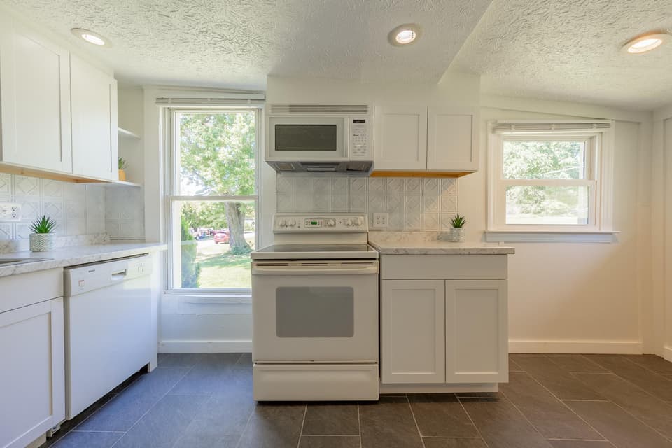 770 Montgomery Street, photo 24 of 40