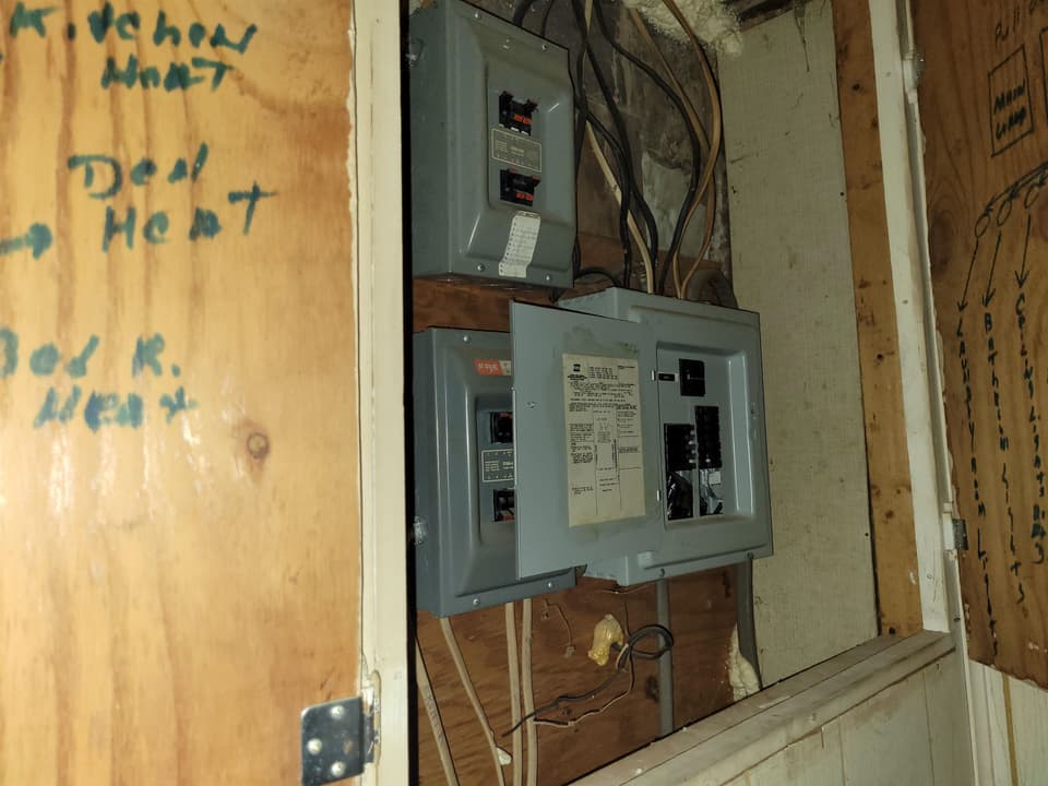 570 Schaeffer Drive, photo 19 of 24