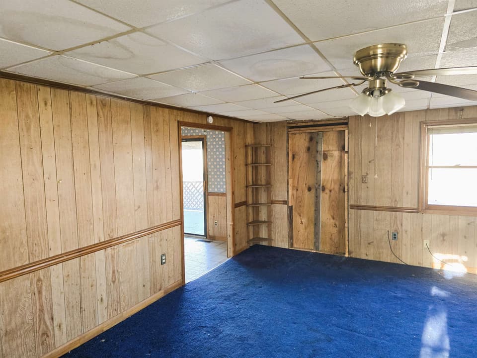 208 Easy Street, photo 14 of 39