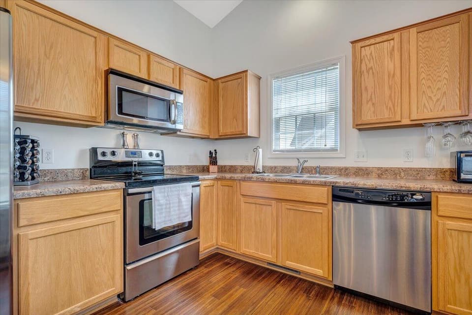 440 Chelsea Loop, photo 11 of 37