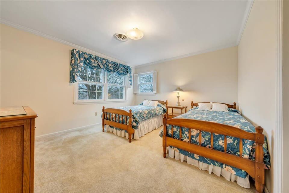 570 Summitridge Rd SW, photo 34 of 36