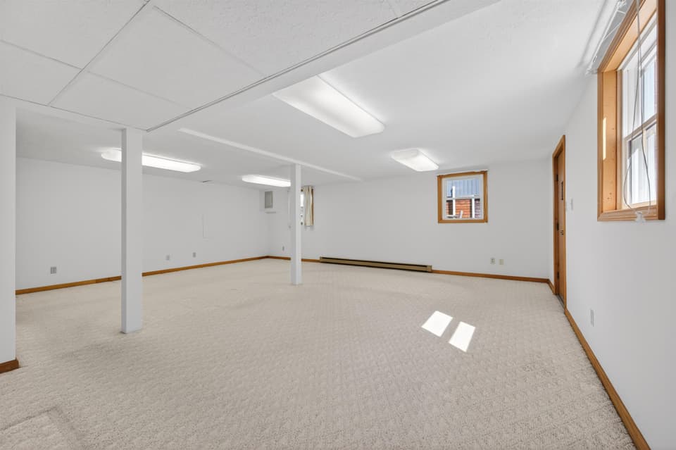 660 McDaniel Drive, photo 32 of 40