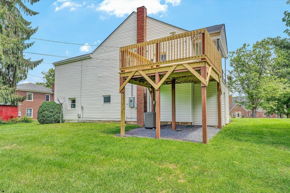 215 S Hill Dr, photo 30 of 37