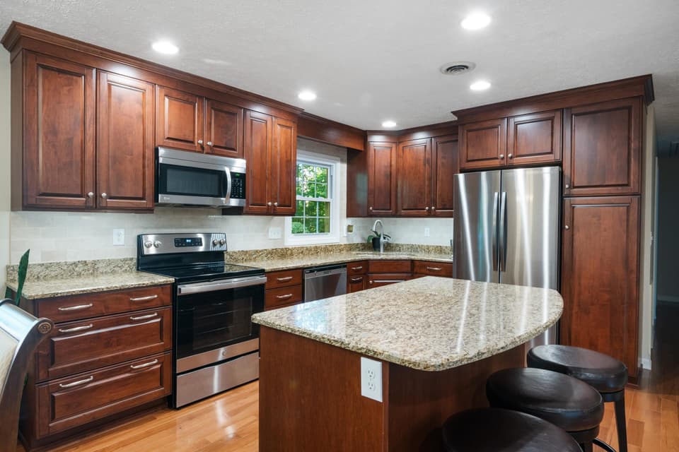 405 Tomahawk Drive, photo 17 of 40