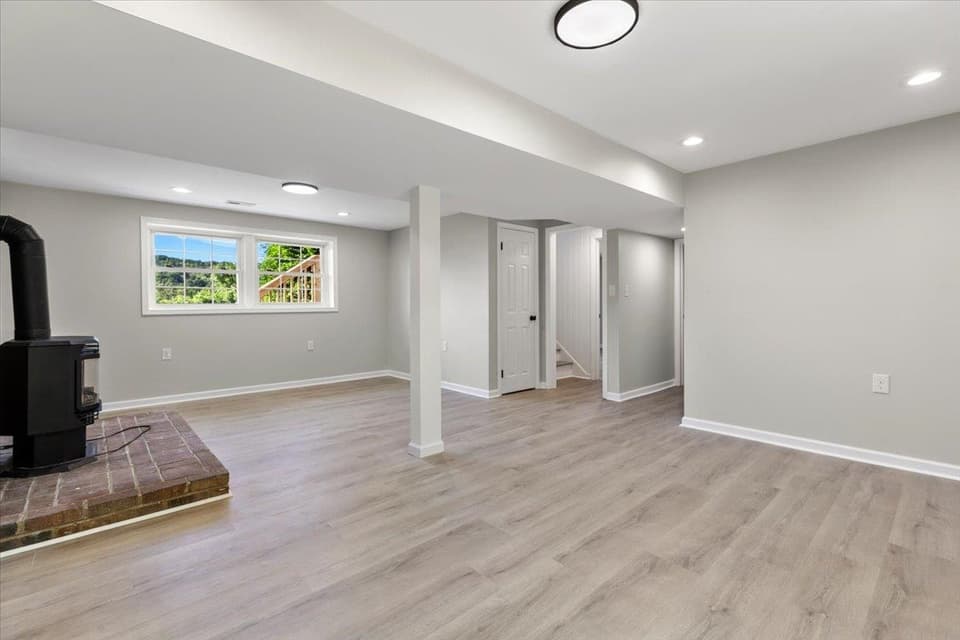 325 Mulberry Drive, photo 28 of 40