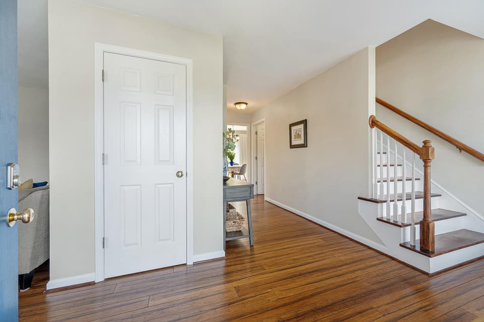 1400 Sleepy Hollow Road, photo 10 of 40