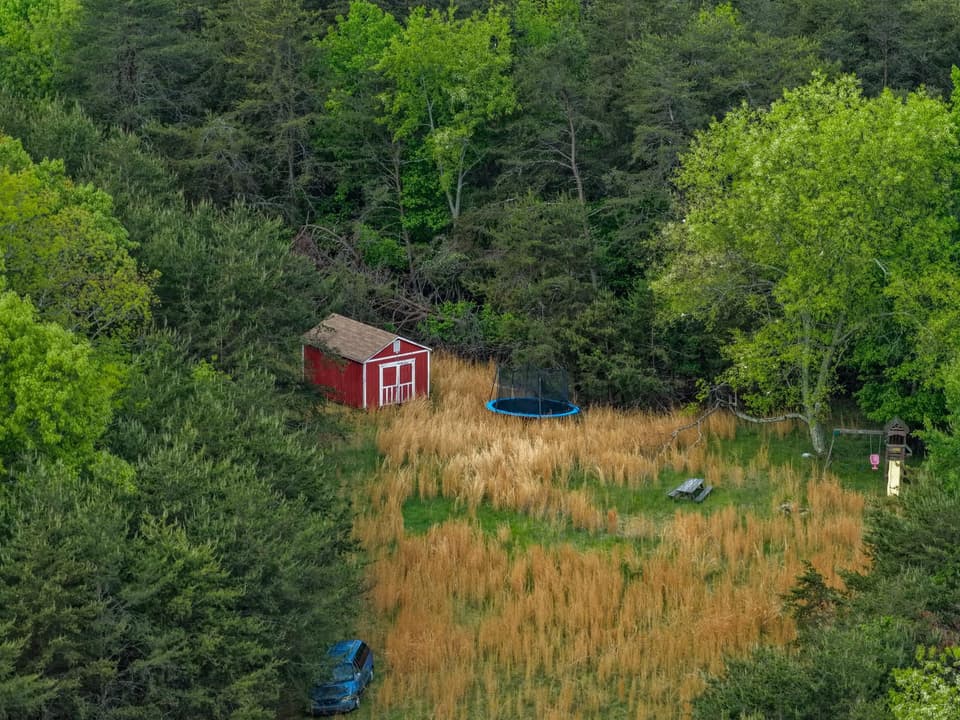 3500 Hawley Road, photo 12 of 15