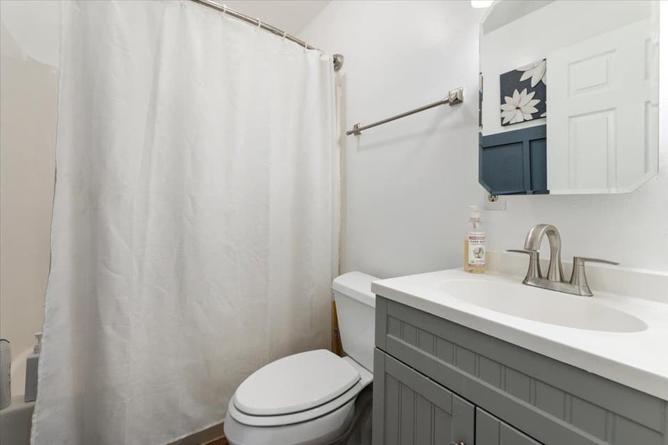 1200 Flint Drive, photo 26 of 40