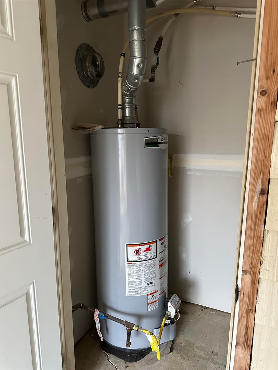 1687 York Drive, photo 14 of 16