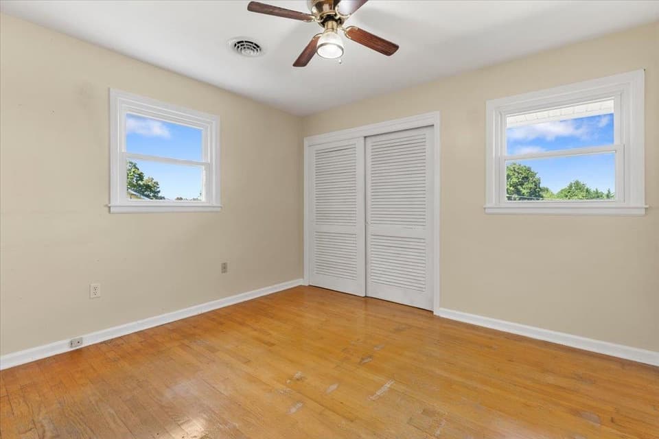 110 Rosehill Drive, photo 28 of 40