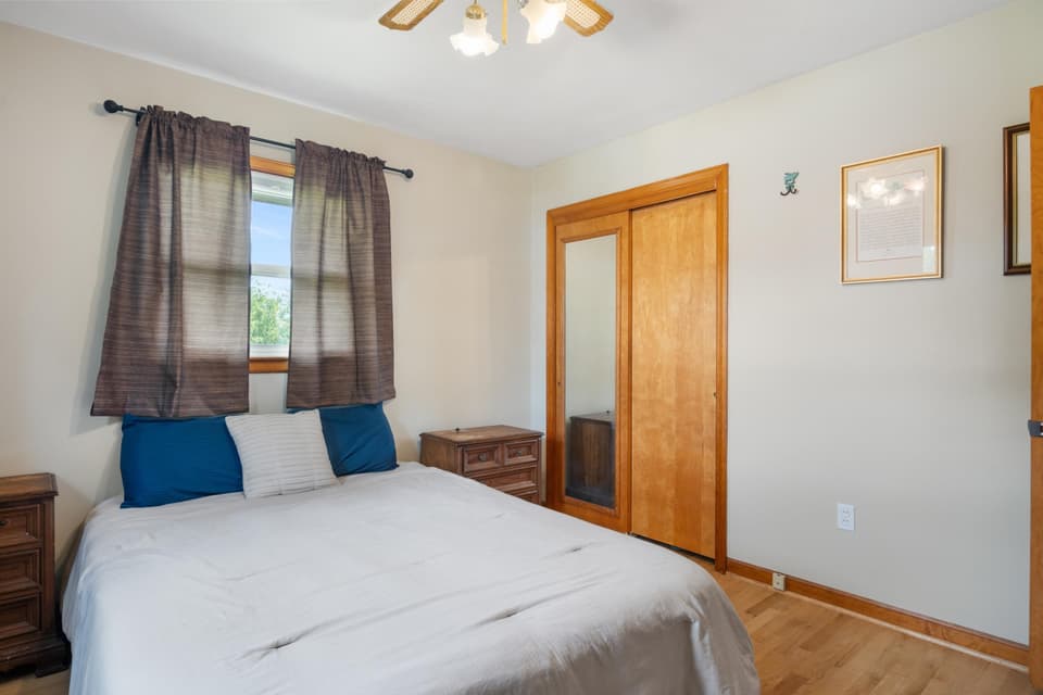 105 Wades Lane, photo 16 of 40