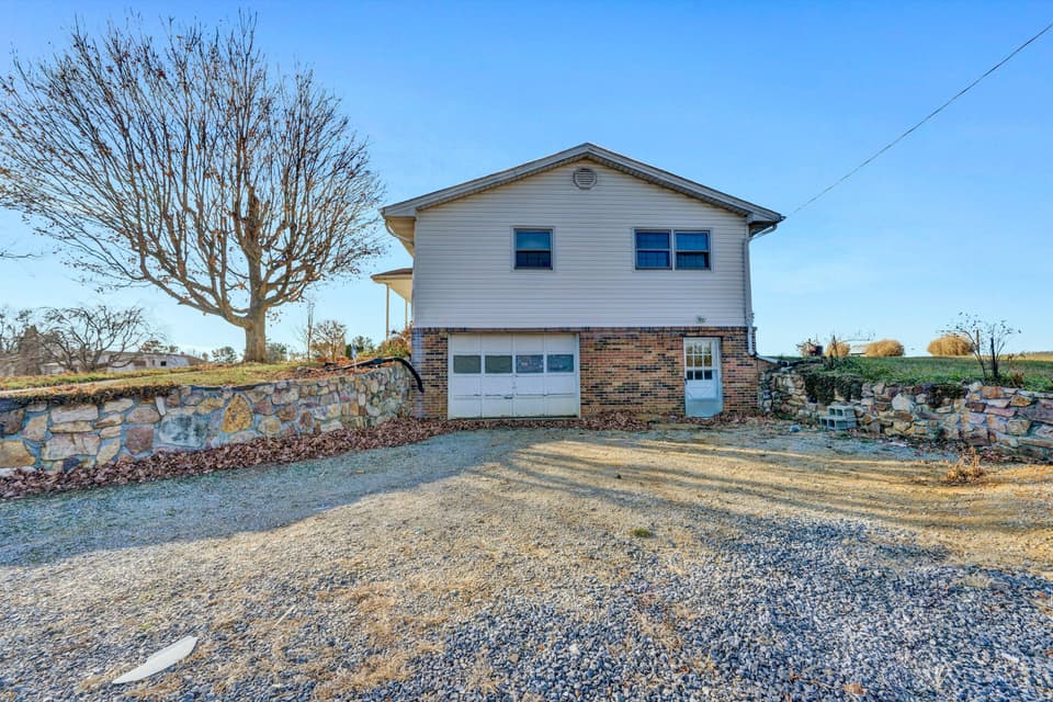 2288 Mud Pike, photo 20 of 27
