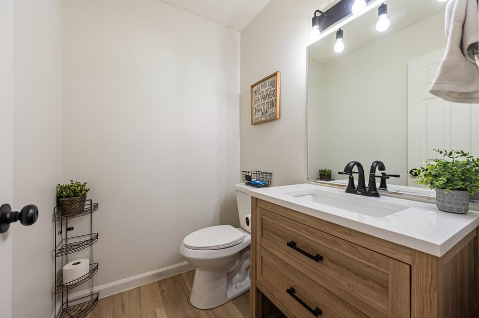 50 Woodridge Drive, photo 20 of 40