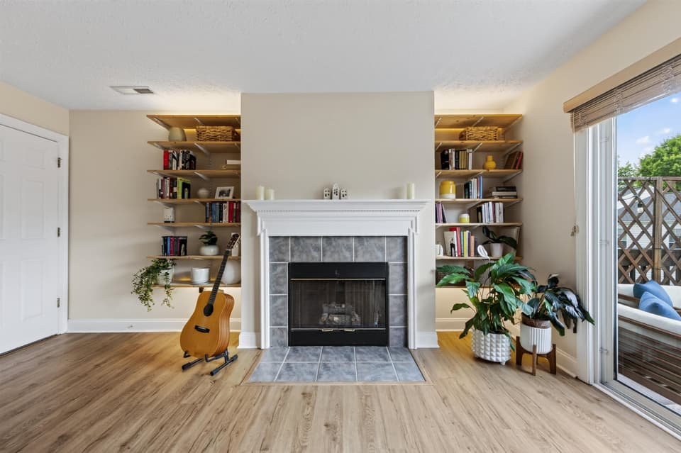 230 Silver Leaf Drive, photo 23 of 40