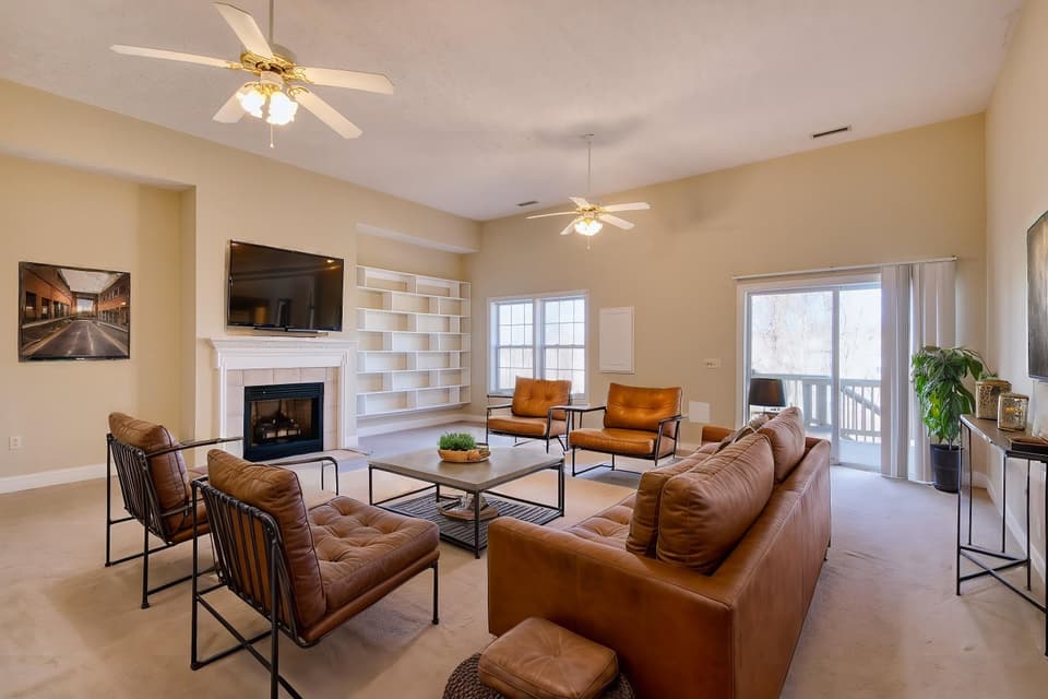 495 Gold Leaf Drive, photo 38 of 40