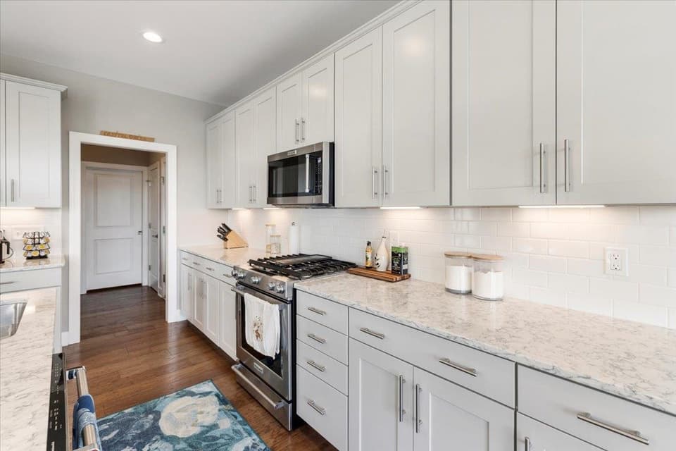 705 Jefferson Circle, photo 40 of 40