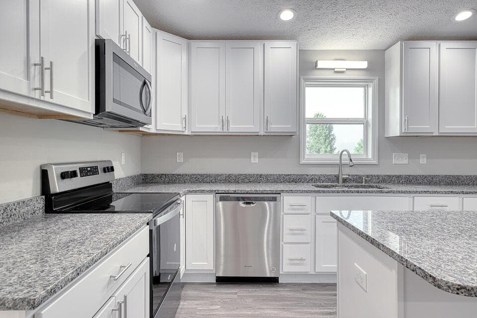 15 Kays Dr NW, photo 20 of 32