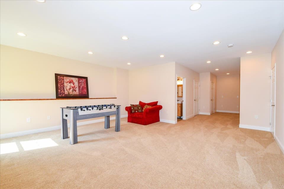 300 Roudabush Dr NW, photo 25 of 38