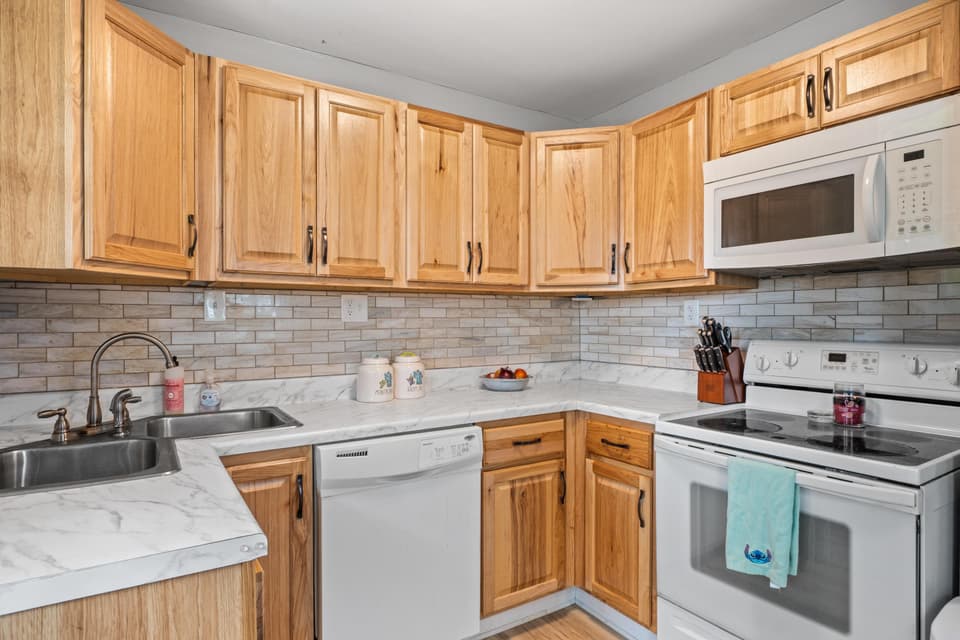 19 Victory Heights Drive NW, photo 21 of 31