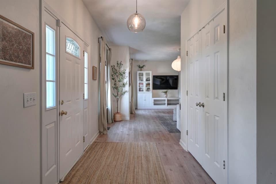 1450 Sleepy Hollow Road, photo 20 of 40