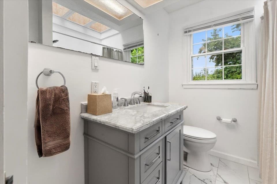 340 Walters Drive, photo 28 of 40