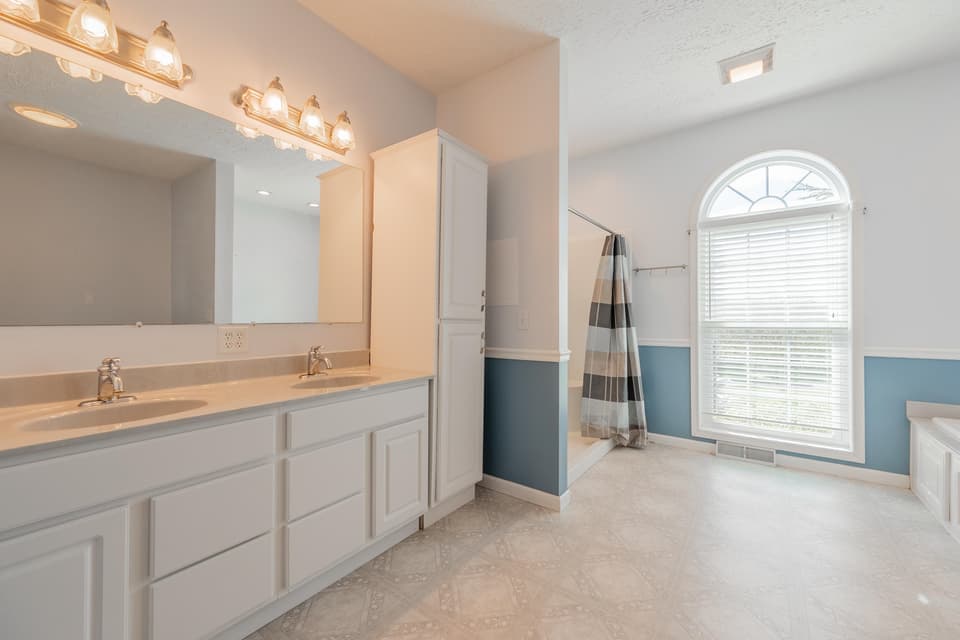 3810 Divine Drive, photo 27 of 40