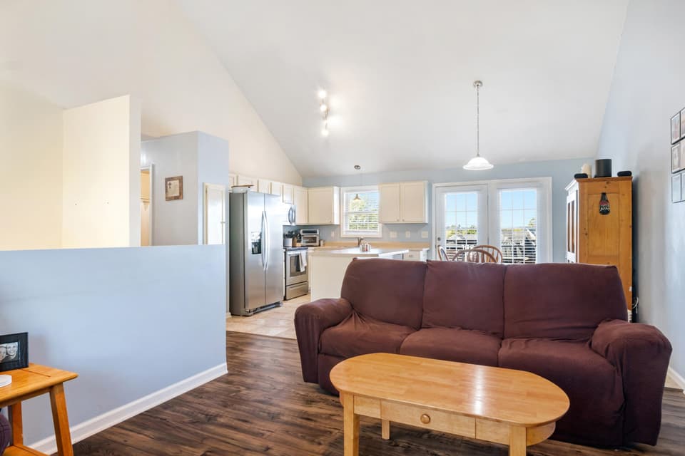 805 New Village Drive NW, photo 10 of 40