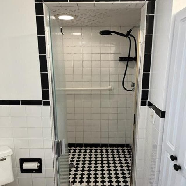 509 Lester Street, photo 14 of 24