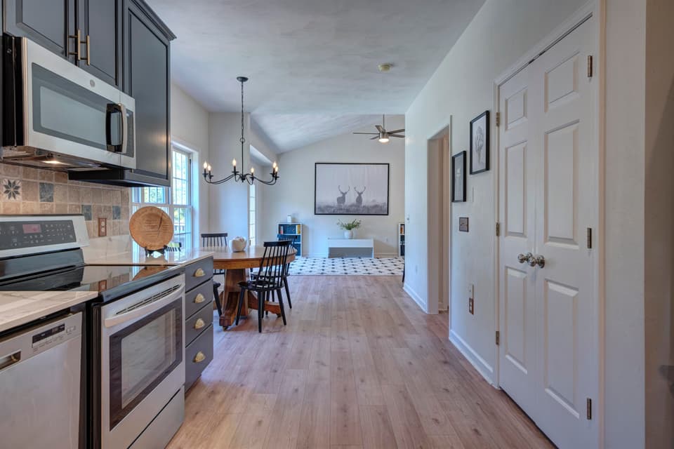 1450 Sleepy Hollow Road, photo 34 of 40