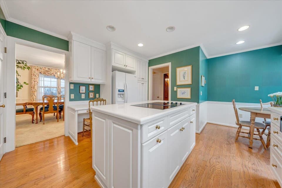 570 Summitridge Rd SW, photo 23 of 36