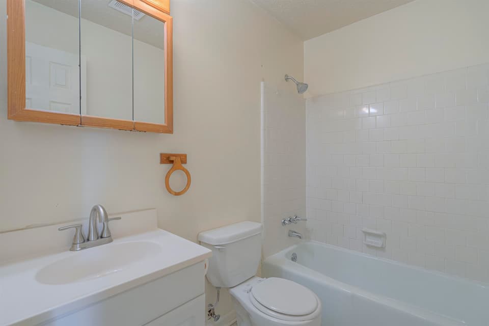 55 Crestview Street, photo 31 of 34
