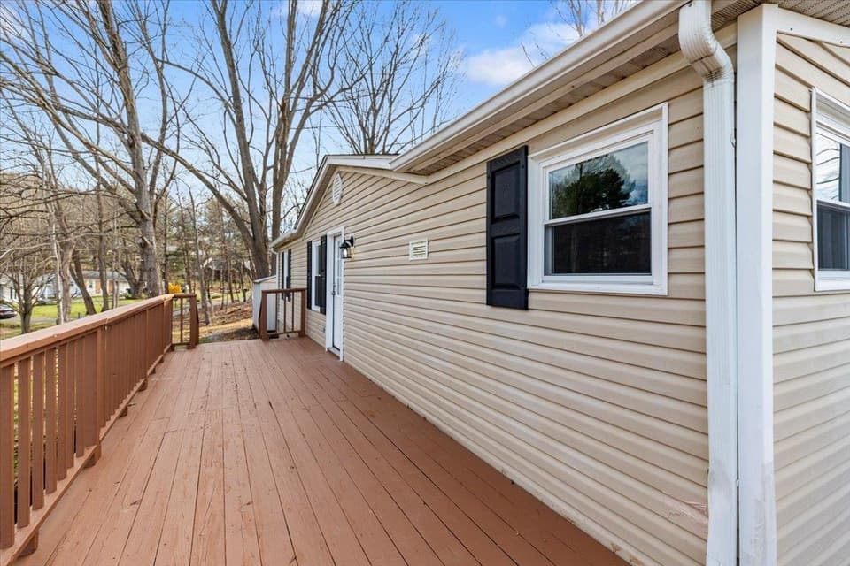 505 North Drive NE, photo 36 of 40