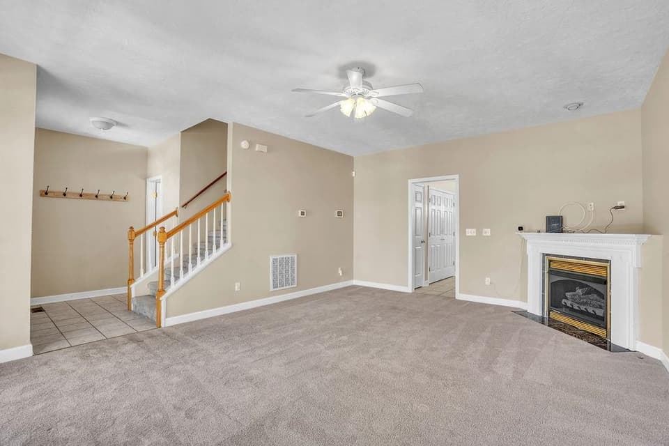 730 Republic Road, photo 6 of 40