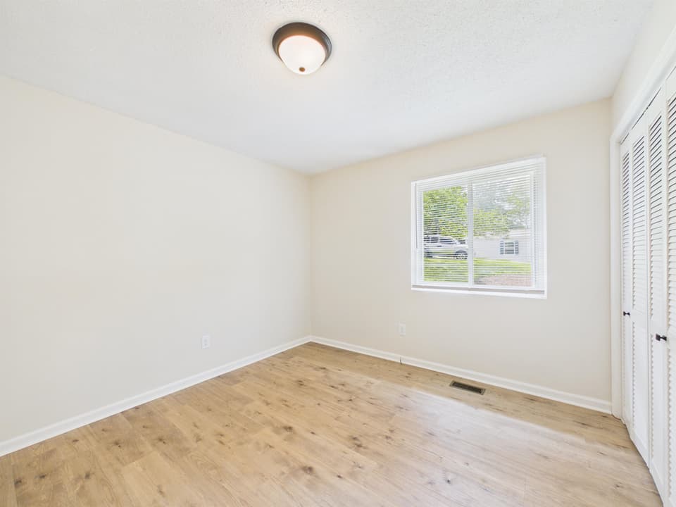 966 Magnolia Lane, photo 25 of 40